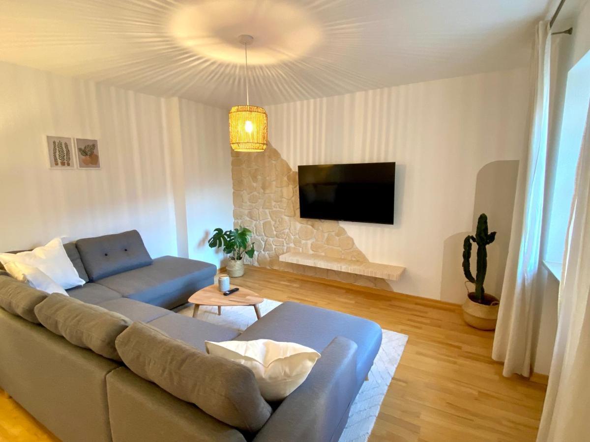 Best Butler Boho Boutique City Apartment Netflix Füssen Kültér fotó